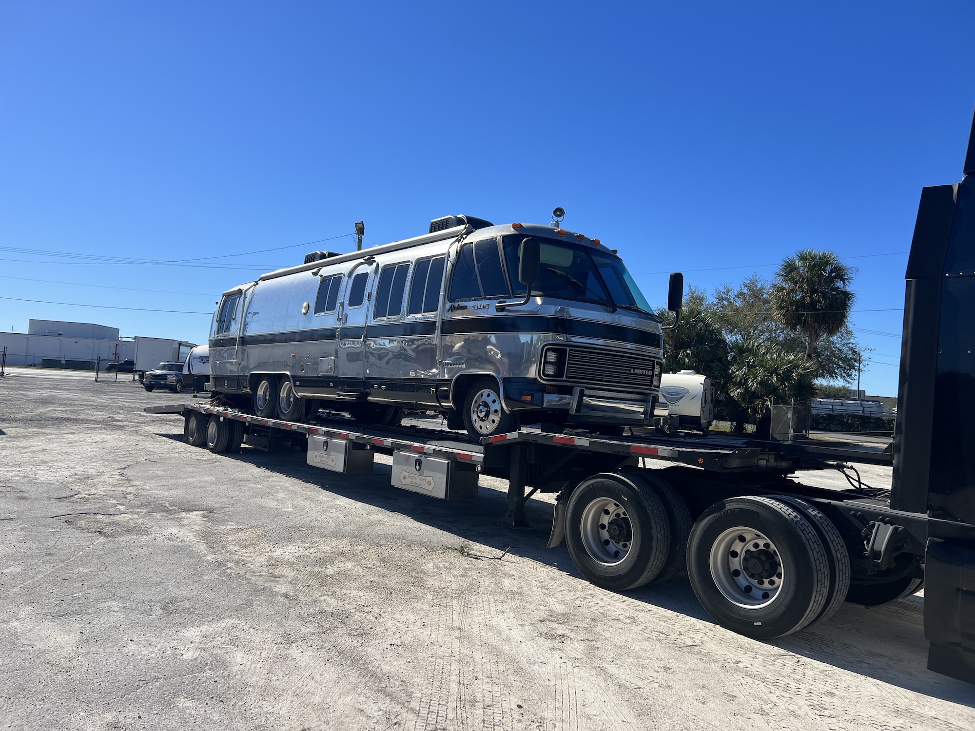 RV Transport